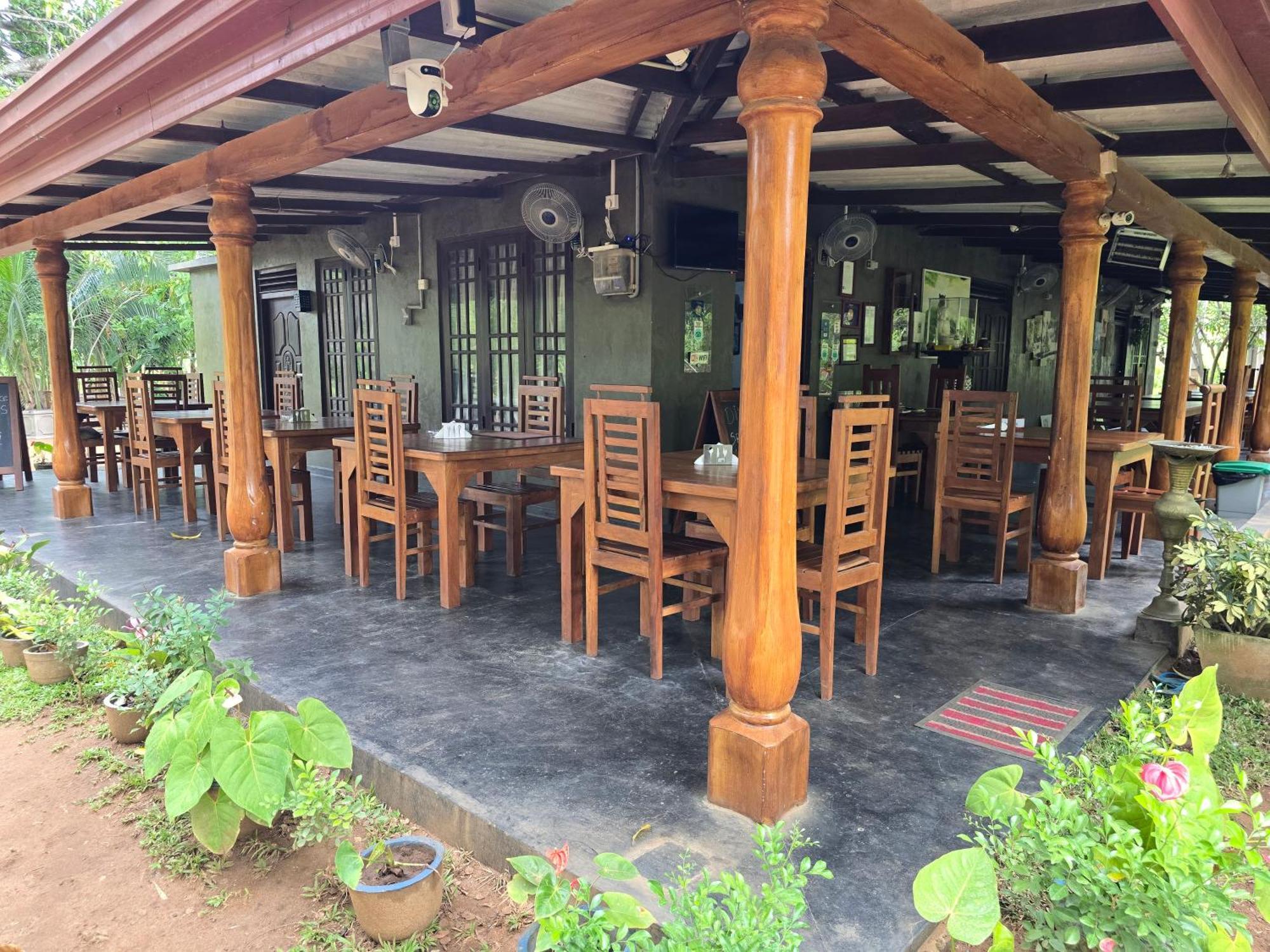 Wilpattu Homestay By Ceylon Extérieur photo